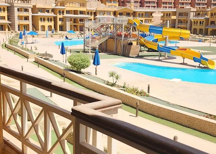شقة فندقية Aqua Park Porto Sokhna اكوابارك بورتو السخنه *